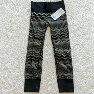 Lululemon yoga pants
